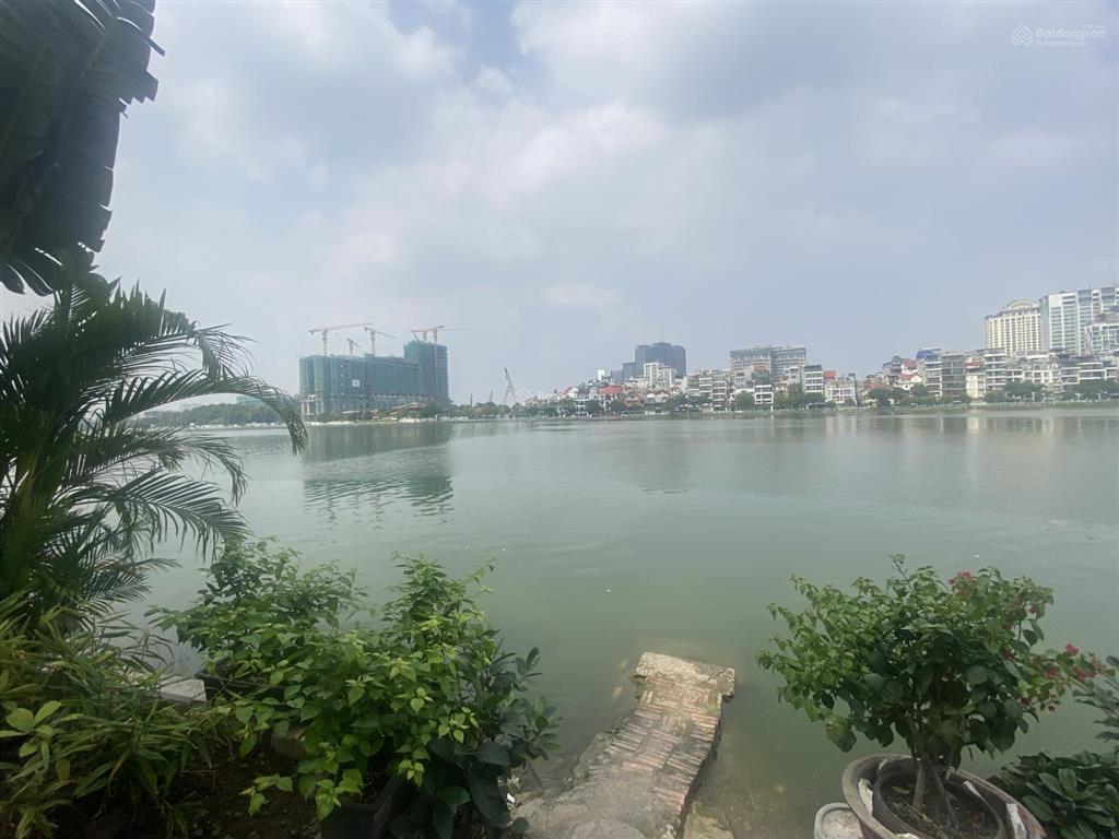 Cho thuê nhà 3,5 tầng mặt phố quảng an  mặt hồ tây  tây hồ, hà nội0981 222 ***