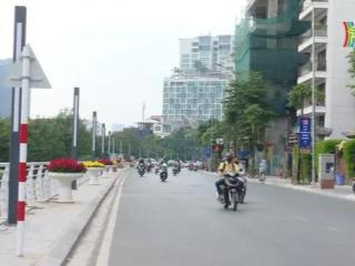 Cho thuê nhà 5 tầng phố xuân diệu  quảng an, tây hồ, hà nội 0981 222 ***