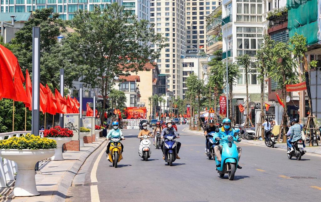 Cho thuê nhà 5 tầng phố xuân diệu  quảng an, tây hồ, hà nội 0981 222 ***