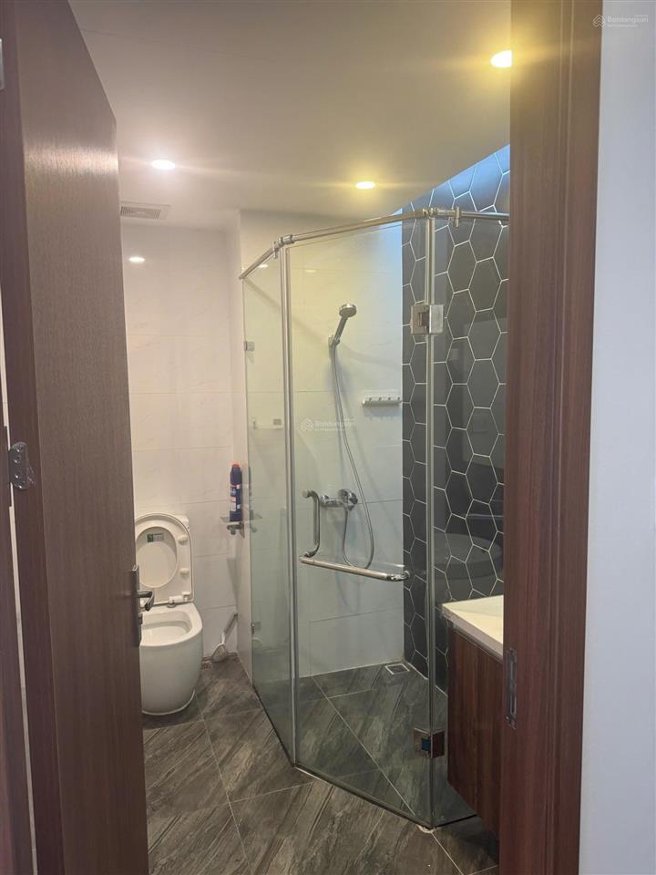 Cho thuê căn hộ 2 phòng ngủ d. le roi soleil tây hồ, hà nội 0981 222 ***
