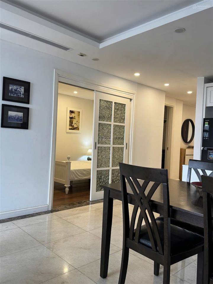 Cho thuê căn hộ 2 phòng ngủ d. le roi soleil, tây hồ, hà nội 098122206