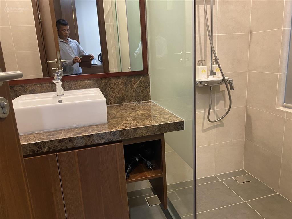 Cho thuê khách sạn 10 tầng mặt phố văn cao  ba đình, hà nội  0981 222 ***