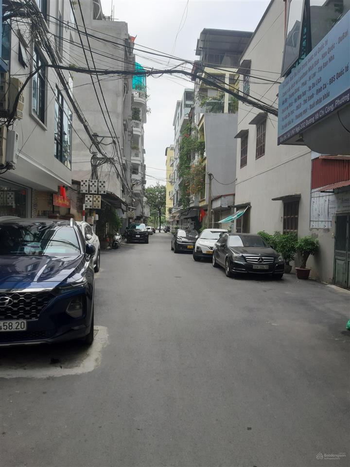 Bán đất ngõ 445 llq ô tô đỗ cửa 123m2  0843 592 ***