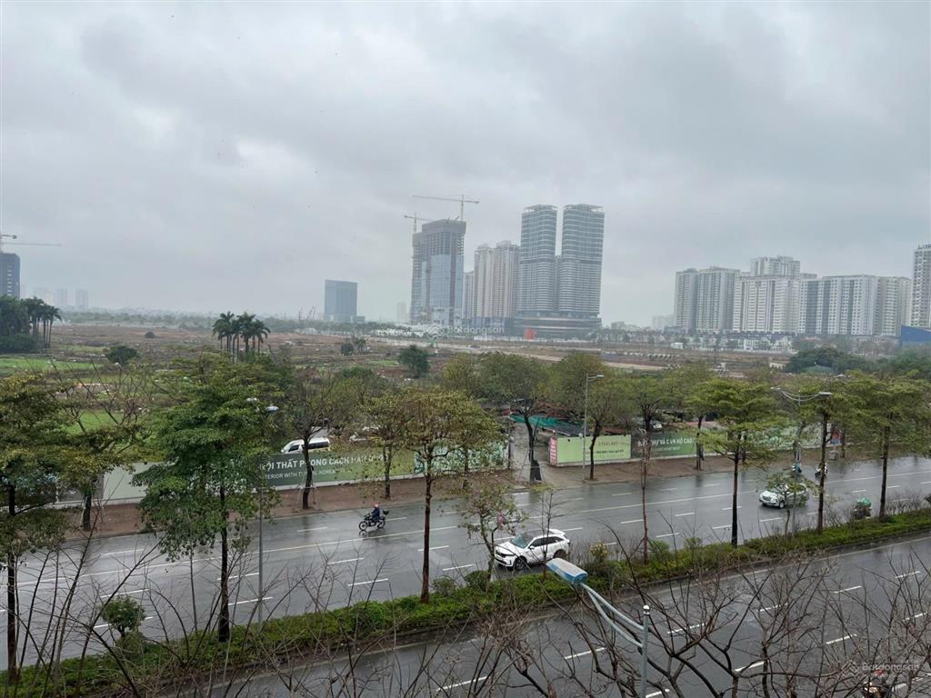 Cho thuê nhà mặt võ chí công, 25 triệu/th, 45 m2 x 5 tầng thang máy,  0843 592 ***