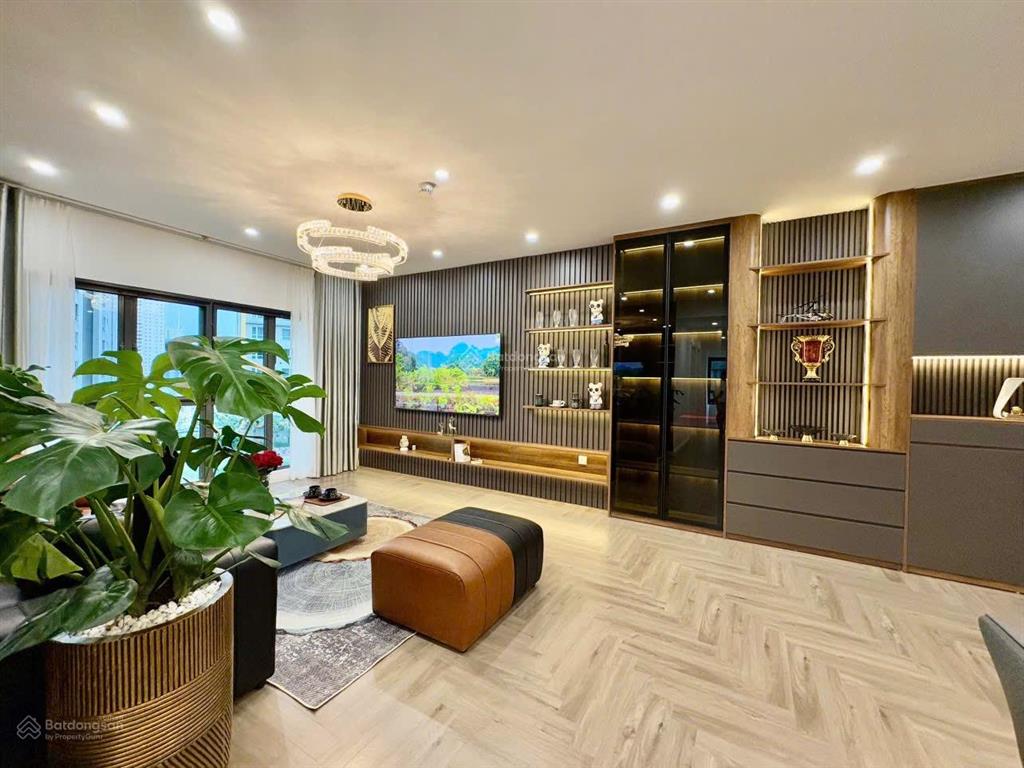 Chính chủ chuyển công tác cần bán lại căn hộ 4pn chung cư mulberry lane view bể bơi cực đẹp