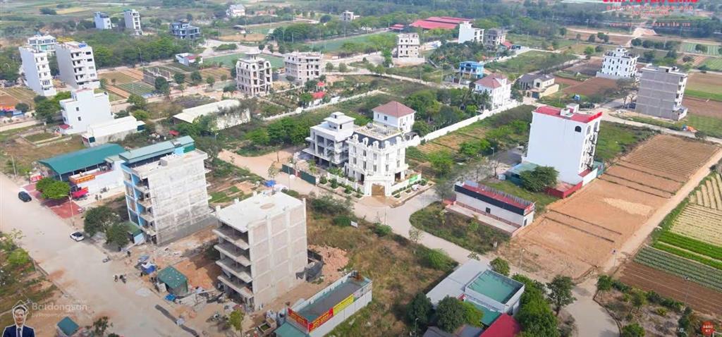 Hàng hiếm nhất 100m2 đường trục chính 24m kđt cienco5 mê linh  sổ đỏ lâu dài