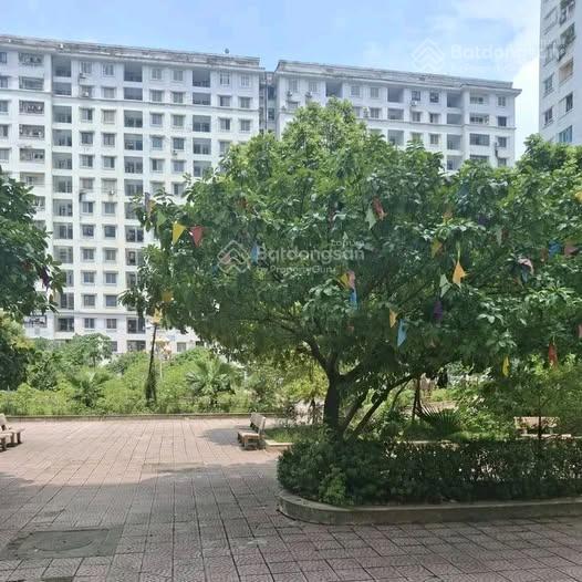 Chính chủ bán gấp căn hộ tòa ct1b đường phạm văn đồng