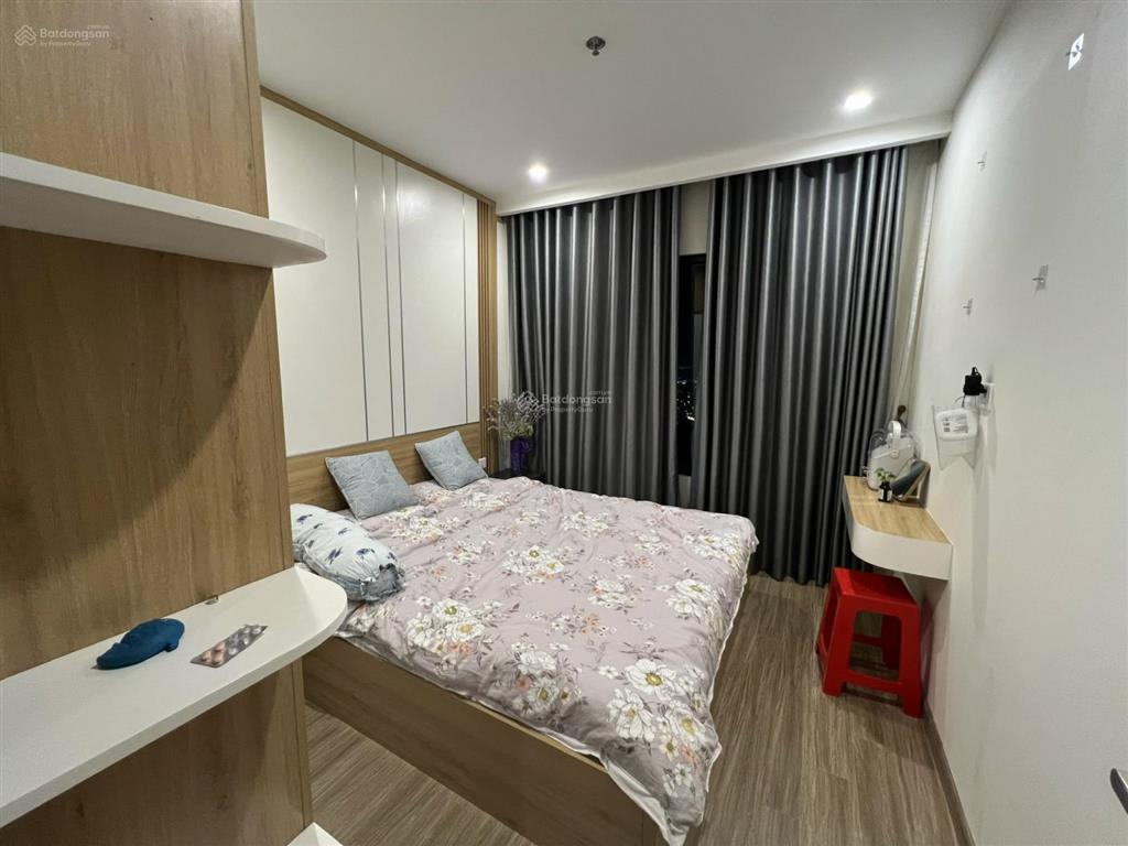 Cho thuê căn 2n giá 9tr/tháng, full nội thất, nhà sạch, tòa s2 vinhomes smart city, vào ở được luôn