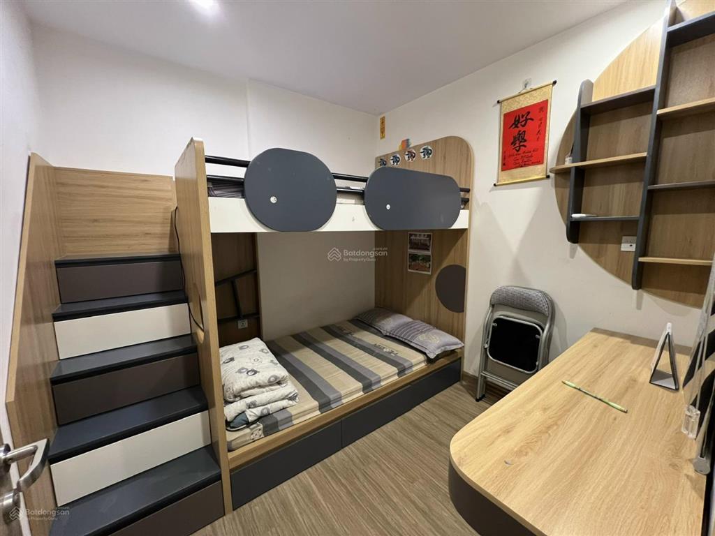 Cho thuê căn 2n giá 9tr/tháng, full nội thất, nhà sạch, tòa s2 vinhomes smart city, vào ở được luôn