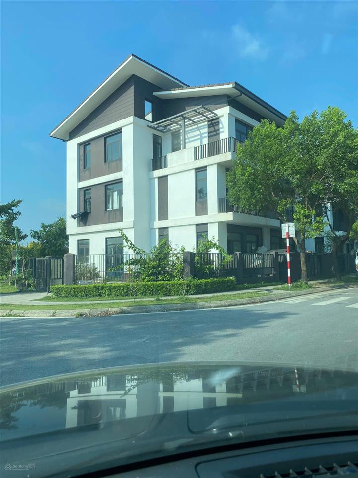 Bán biệt song lập hà đô charm villas vị trí đẹp, vuông vắn, giá rất hời