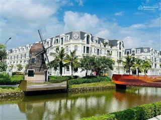 Biệt thự song lập 200m2 hướng đông nam, đường 25m, giá cho nhà đầu tư