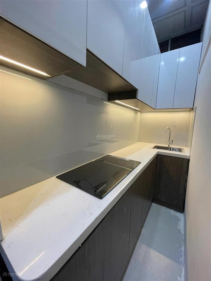 Cc mình bán căn tt 50m2 siêu đẹp thoáng 2,69 tỷ, 2 pn, vs khép kín. phố huế