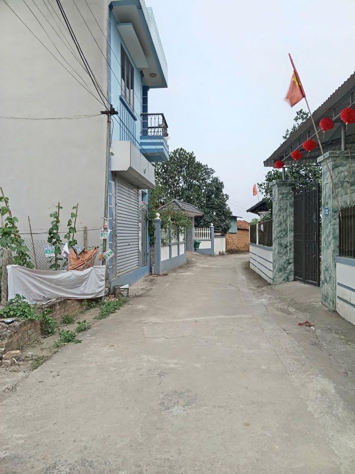 Bán 60m2 Phúc Tiến, Bình Yên _ Thạch Thất chỉ 2.3 tỷ