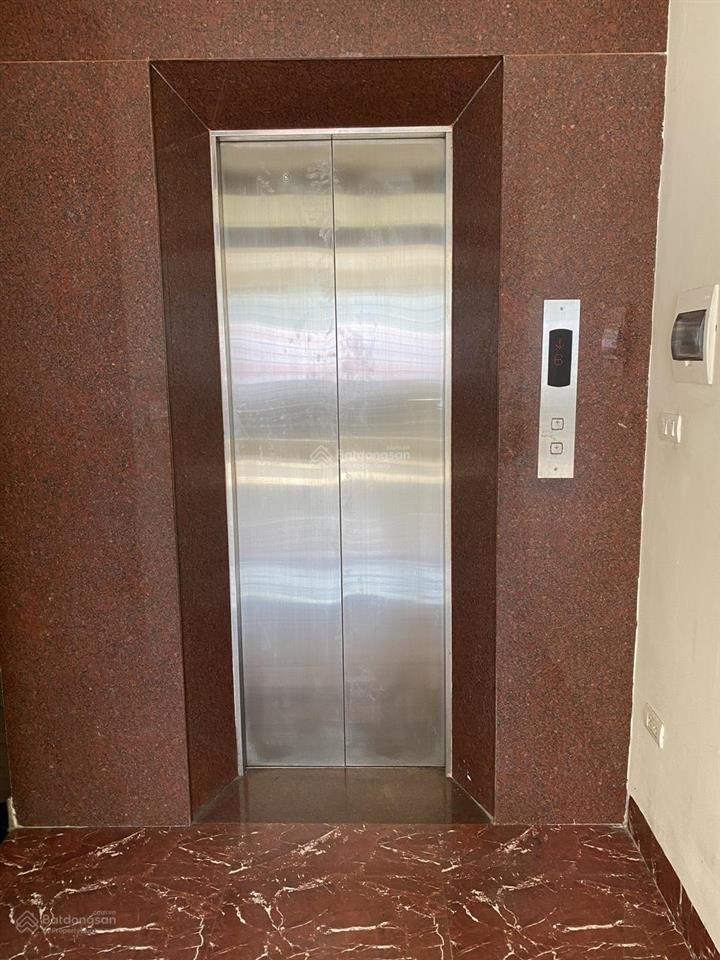 Cần bán nhà mặt phô đào tấn, dt 37,6m2, mt 4m, xây 7 tầng, thang máy,  0965 190 ***