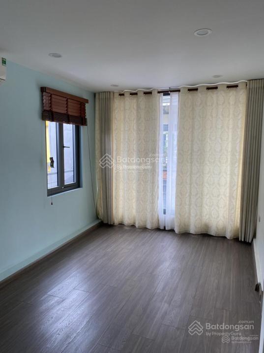 Cần bán nhà mặt phố ngõ gạch, dt 31,3m2, mt 5m, xây 4 tầng, giá 37 tỷ