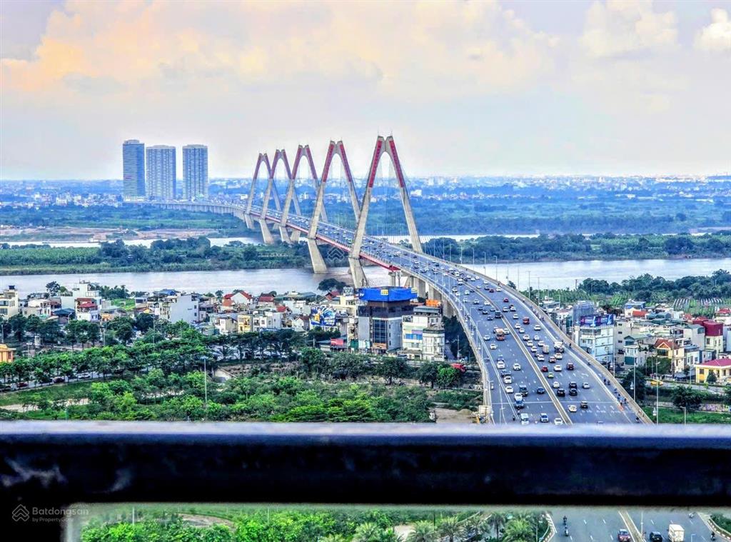 Cần bán ch penthouse duplex căn góc, 2 mặt thoáng, 4pn, nội thất cao cấp