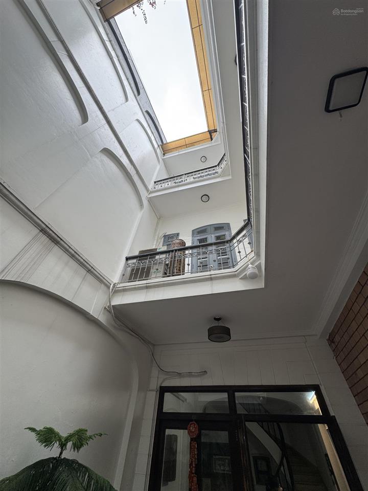 Bán nhà mặt phố hòe nhai ba đình 182m24t mt6,5m 2 thoáng 145 tỷ hoè nhai.