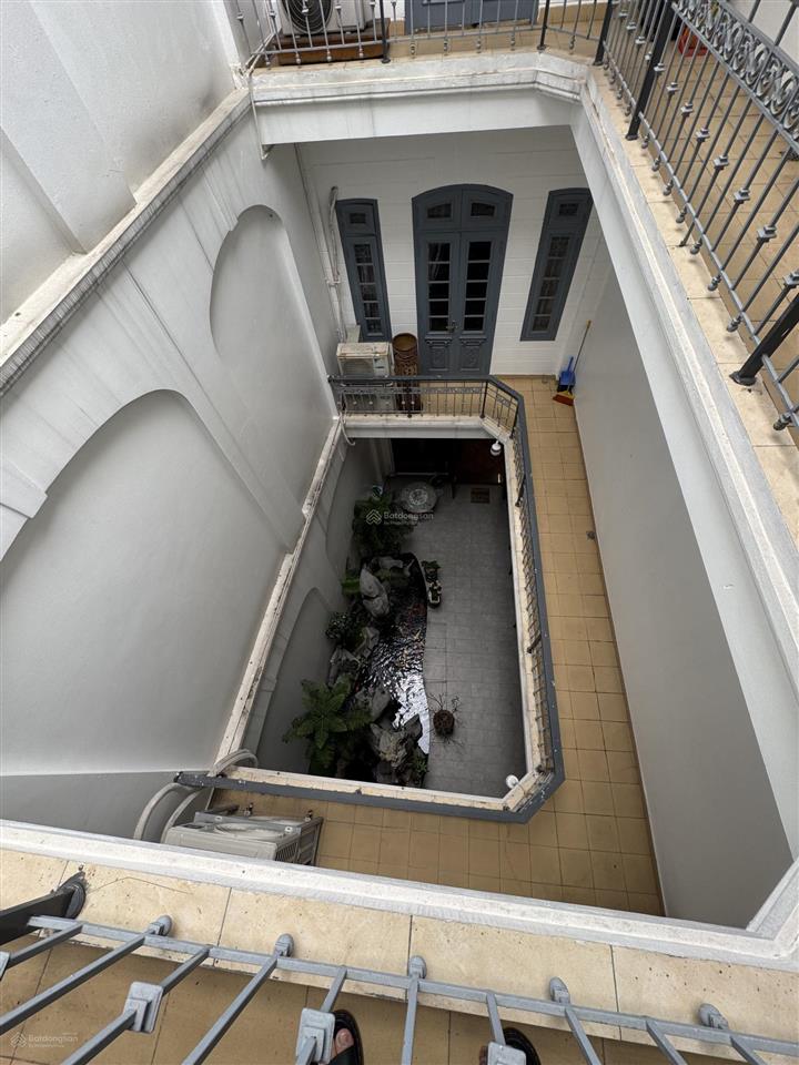 Bán nhà mặt phố hòe nhai ba đình 182m24t mt6,5m 2 thoáng 145 tỷ hoè nhai.