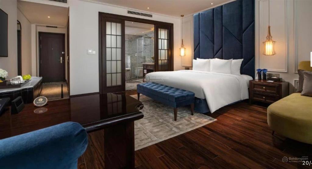 Cần bán khách sạn mặt phố hàng bông, dt 222m2 xây 9 tầng, 1 hầm 40 phòng
