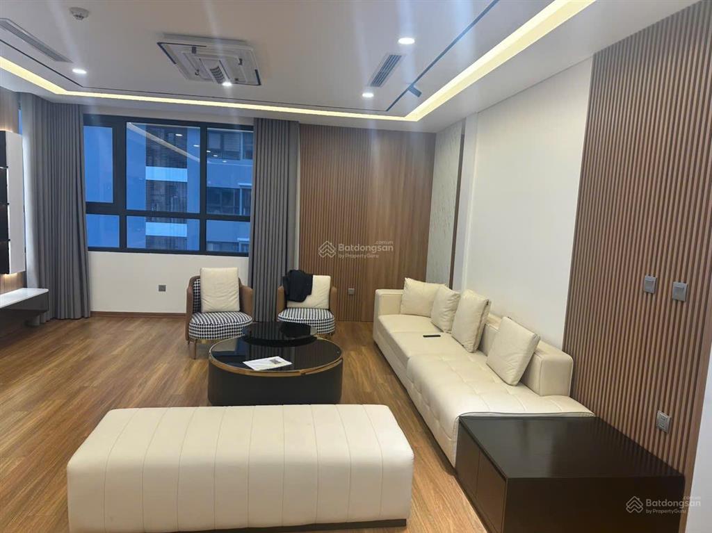 Tôi cần bán chcc brg 25 lê văn lương, dt 161,4m2, 4pn, 3wc, ban công đông nam, tây nam