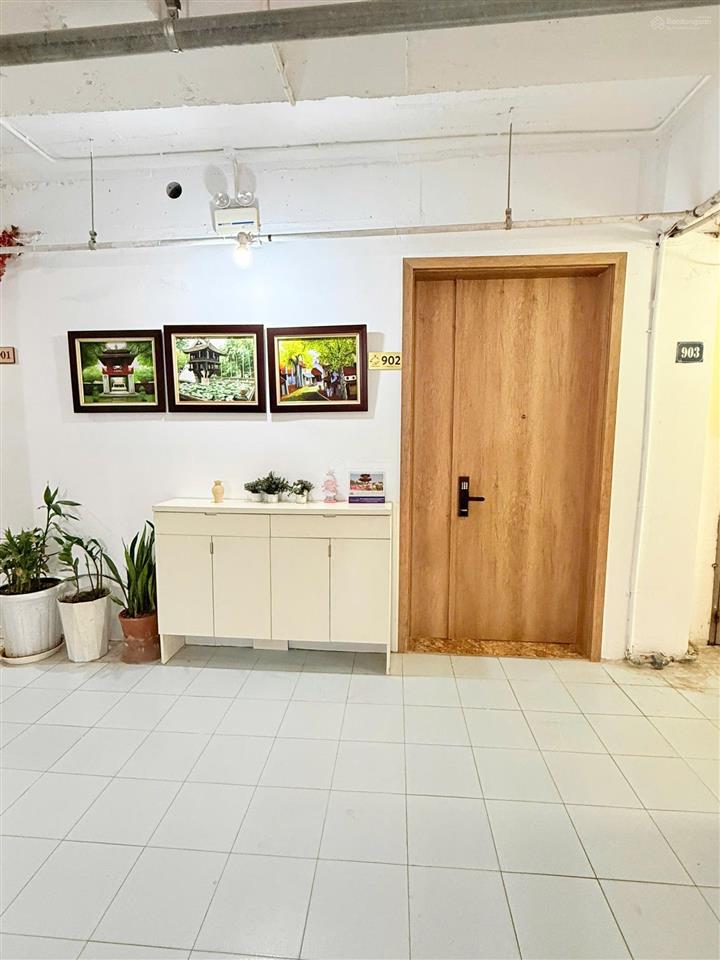 Cho thuê chcc 902 nhà h đền lừ 1, dt 67m2, thiết kế 2pn, 2wc, nhà mới tinh