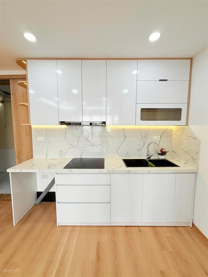 Cho thuê chcc 902 nhà h đền lừ 1, dt 67m2, thiết kế 2pn, 2wc, nhà mới tinh