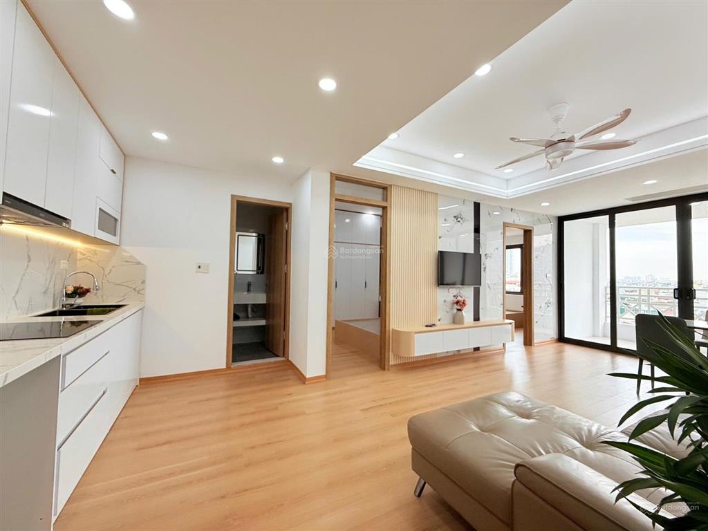 Cho thuê chcc 902 nhà h đền lừ 1, dt 67m2, thiết kế 2pn, 2wc, nhà mới tinh