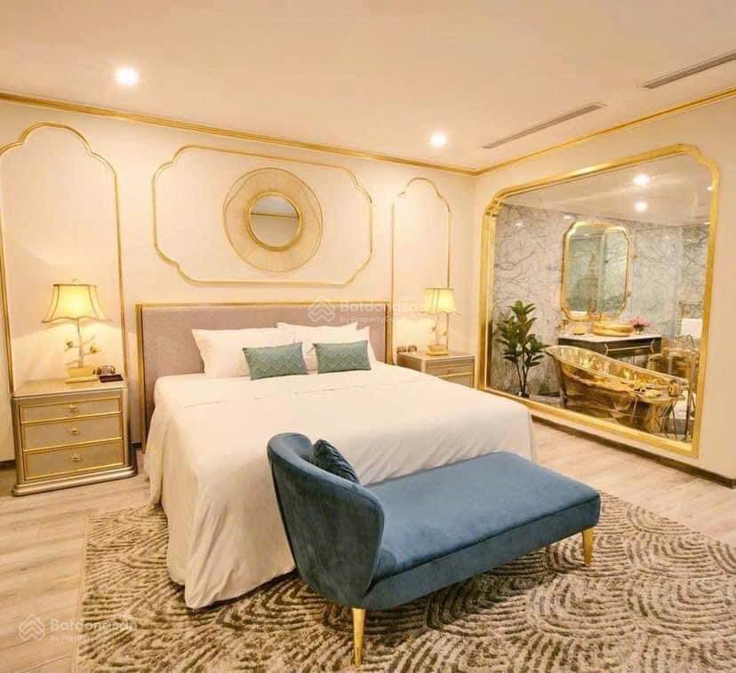 Bán tòa nhà khách sạn dolce giảng võ, dt 2237m2 xây 30 tầng dát vàng, đẳng cấp 6 sao