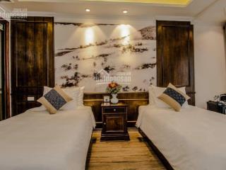 Tôi cần bán khách sạn mặt phố mã mây, xây 7 tầng,  0916 044 ***
