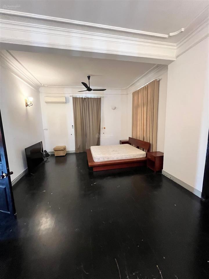 Cần bán nhà mặt phố nguyễn thái học, 38m2, mt 3,8m, xây 6,5 tầng thang máy