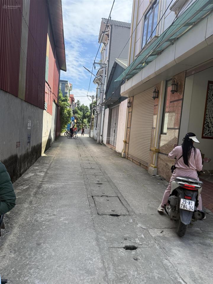 Giá tham khảo tốt trong khu vực đông dư, bán 35m đất đông dư giá chỉ 4.1 tỷ