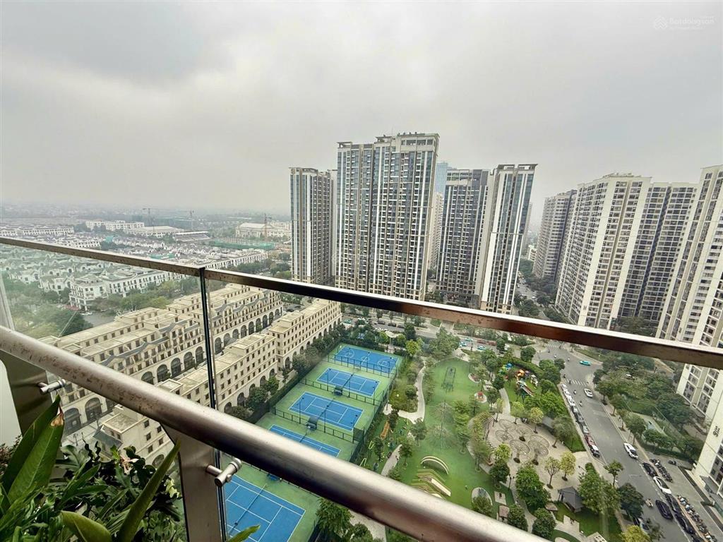 Tạm biệt góc ban công "bình yên" nhất ocean park căn 2 ngủ masteri waterfront h1.2008a chính chủ
