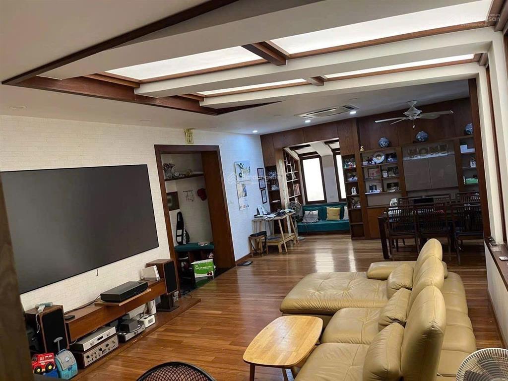 Bán cc 160m2 tại hoàng đạo thúy, cầu giấy, hà nội, giá ưu đãi chỉ với 92 triệu/m2 rẻ nhất trung hoà