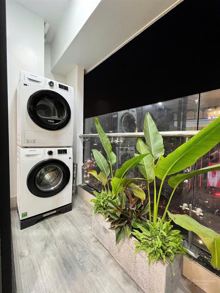 Chủ nhà cần bán căn hộ tòa 24t1  đường hoàng đạo thúy 160m2  3pn, 3wc nhà đẹp có slot ô tô