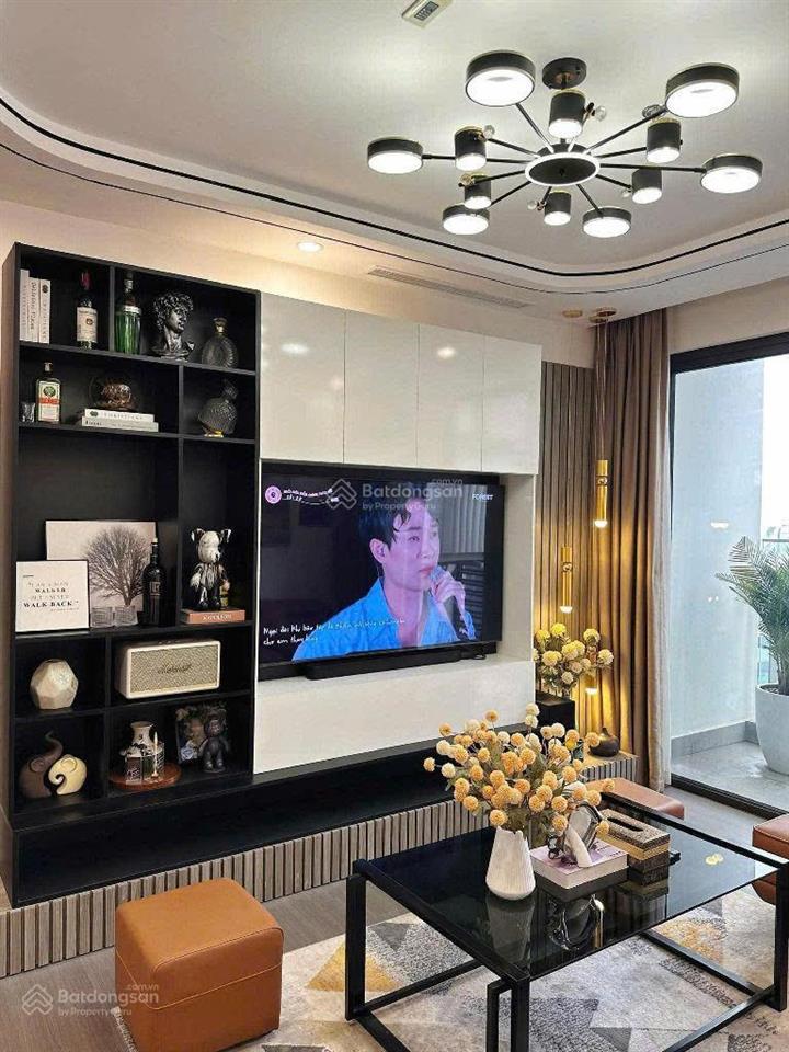 Bán lỗ căn 3pn  75m2, 5 tỷ 660, đủ nội thất (chính chủ) khu cao cấp vinhomes smart city