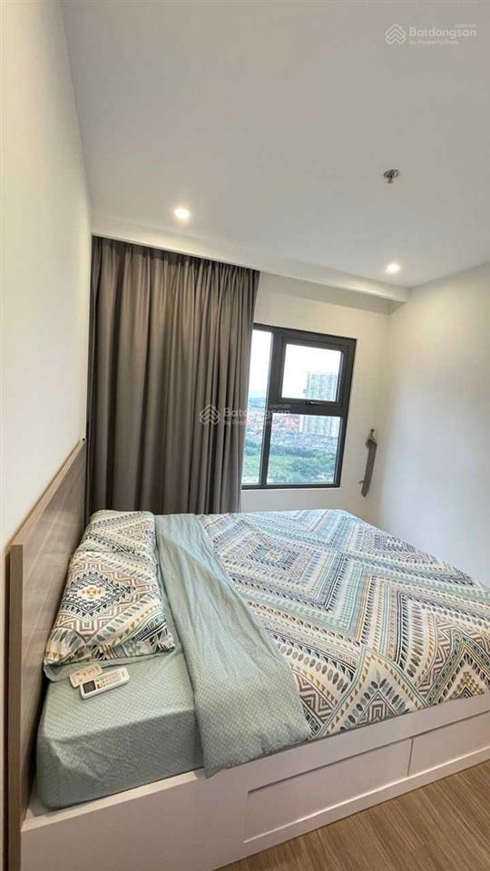 Mình chính chủ cần bán căn 2pn + 1, 63.1m2  4 tỷ 680 vinhomes smart city