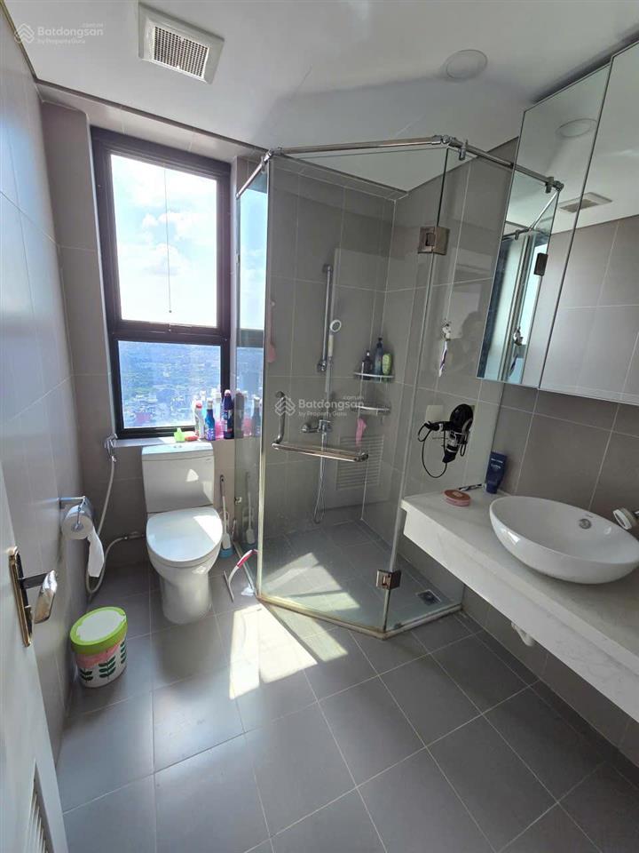 Chính chủ bán căn 3pn, dt 129,4m², tòa r1, goldmark city hồ tùng mậu, nhà mới, đẹp, giá tốt!
