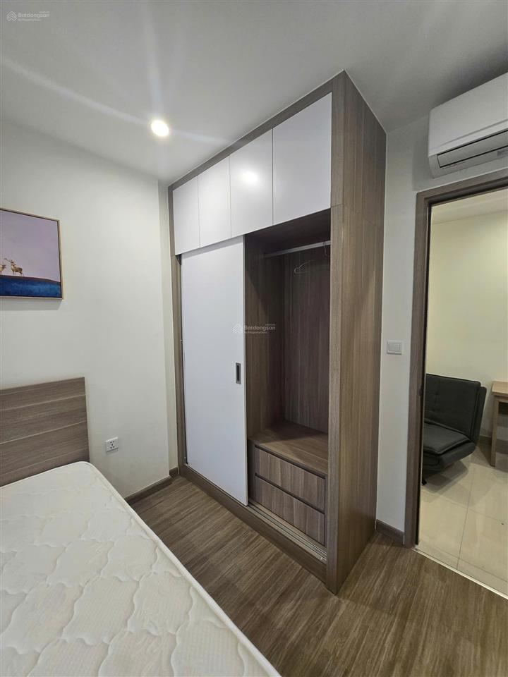 Chính chủ bán lỗ 1pn+1, 43m, 2 tỷ 550 cùng 01 căn stu 31.8m, 1.9 tỷ (full đồ mới 100%) vin smart