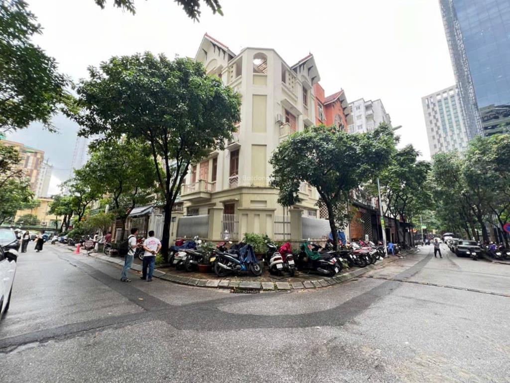 Chính chủ cần bán nhà đất mặt tiền ngõ khu phân lô dịch vọng cầu giấy dt 128 m2 giá 75 tỷ