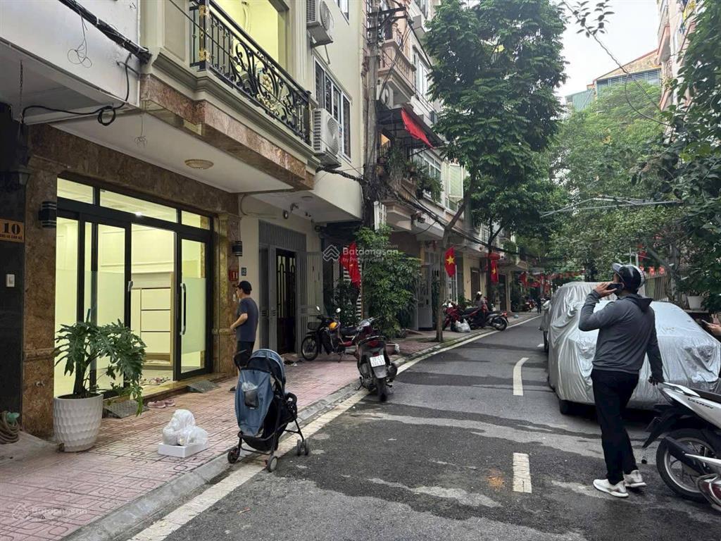 Bán gấp căn nhà phân lô vip phường vĩnh phúc. khu 72ha ba đình 45/52 m2 xây mới 9 tầng giá 32,9 tỷ