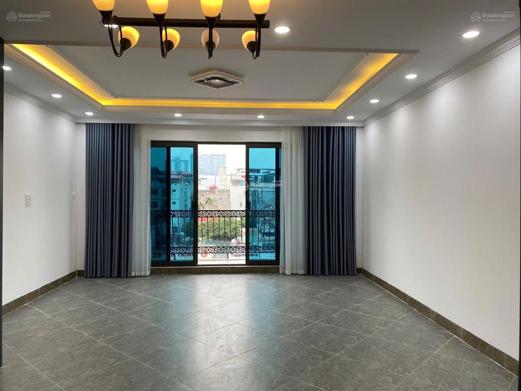 Bán gấp căn nhà phân lô vip phường vĩnh phúc. khu 72ha ba đình 45/52 m2 xây mới 9 tầng giá 32,9 tỷ