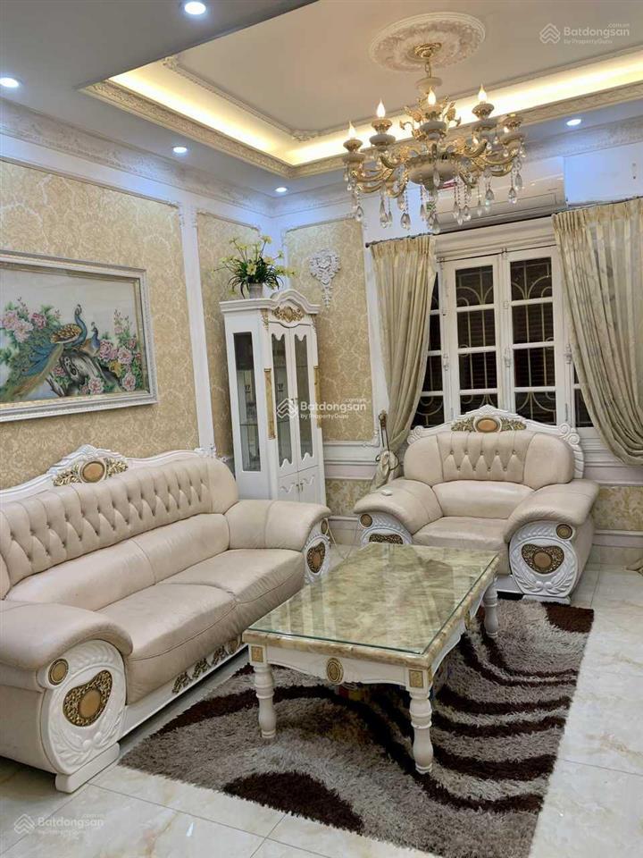 Bán gấp căn nhà phân lô vip phường vĩnh phúc. khu 72ha ba đình 45/52 m2 xây mới 9 tầng giá 32,9 tỷ