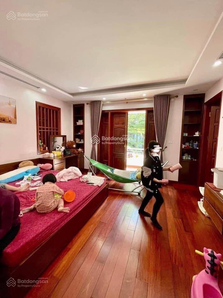 Bán nhà mặt hồ trung kính. ngõ 110 trần duy hưng, cầu giấy, diện tích 90 m2 x 5t giá bán 34.5 tỷ
