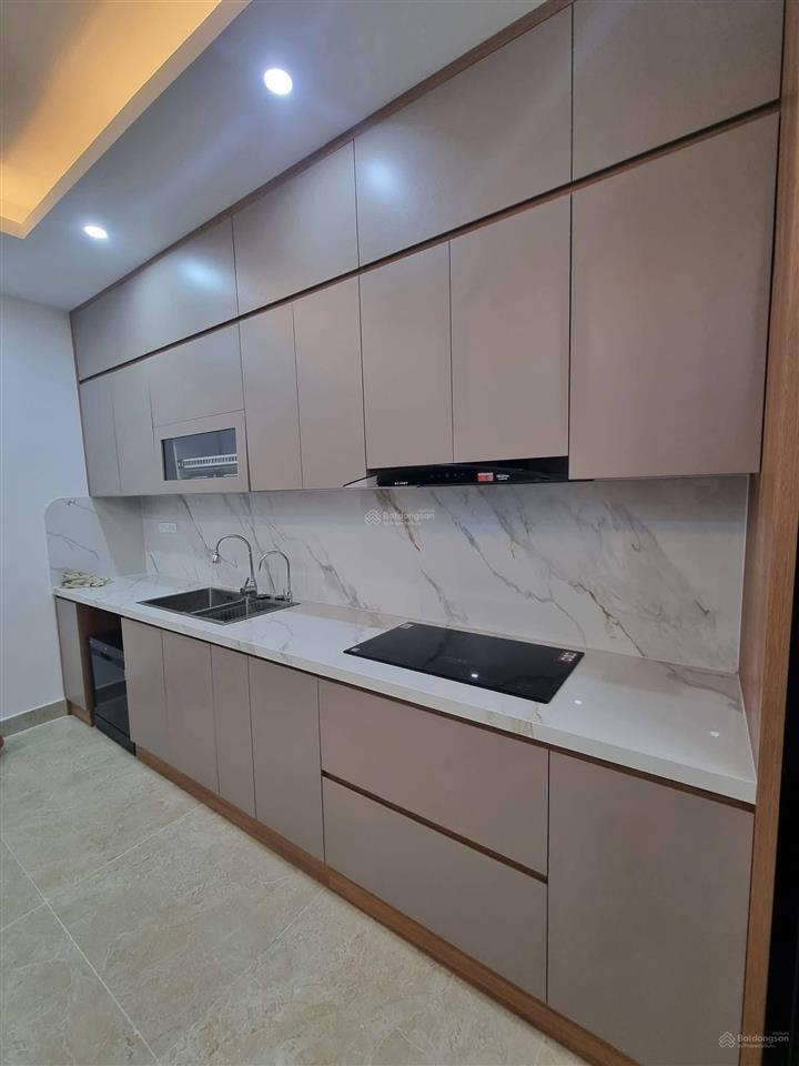 Bán nhà mới 7 tầng thang máy phạm tuấn tài hoàng quốc việt cầu giấy. dt 68m², giá 25,8 tỷ
