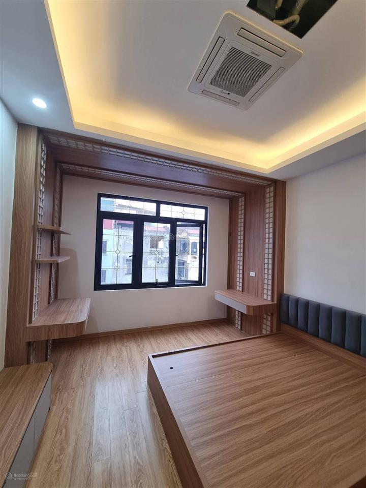 Bán nhà mới 7 tầng thang máy phạm tuấn tài hoàng quốc việt cầu giấy. dt 68m², giá 25,8 tỷ