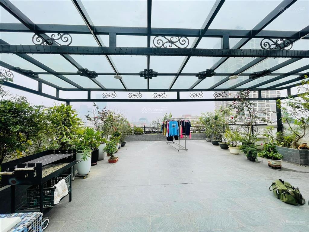 Mảnh đất kim cương phố xã đàn  diện tích 448m2  lô góc 3 mặt tiền 11.25m. giá 315 tỷ