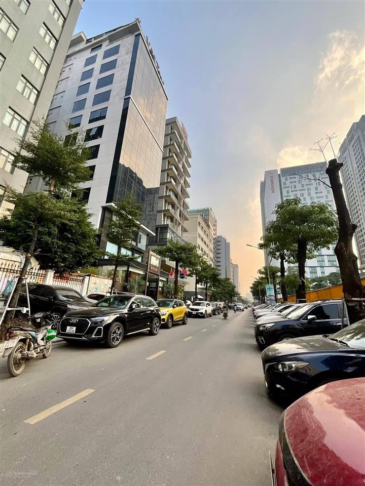Bán gấp mảnh đất mặt tiền phố khúc thừa dụ  trương công giai, dịch vọng, cầu giấy dt 128m2 75 tỷ