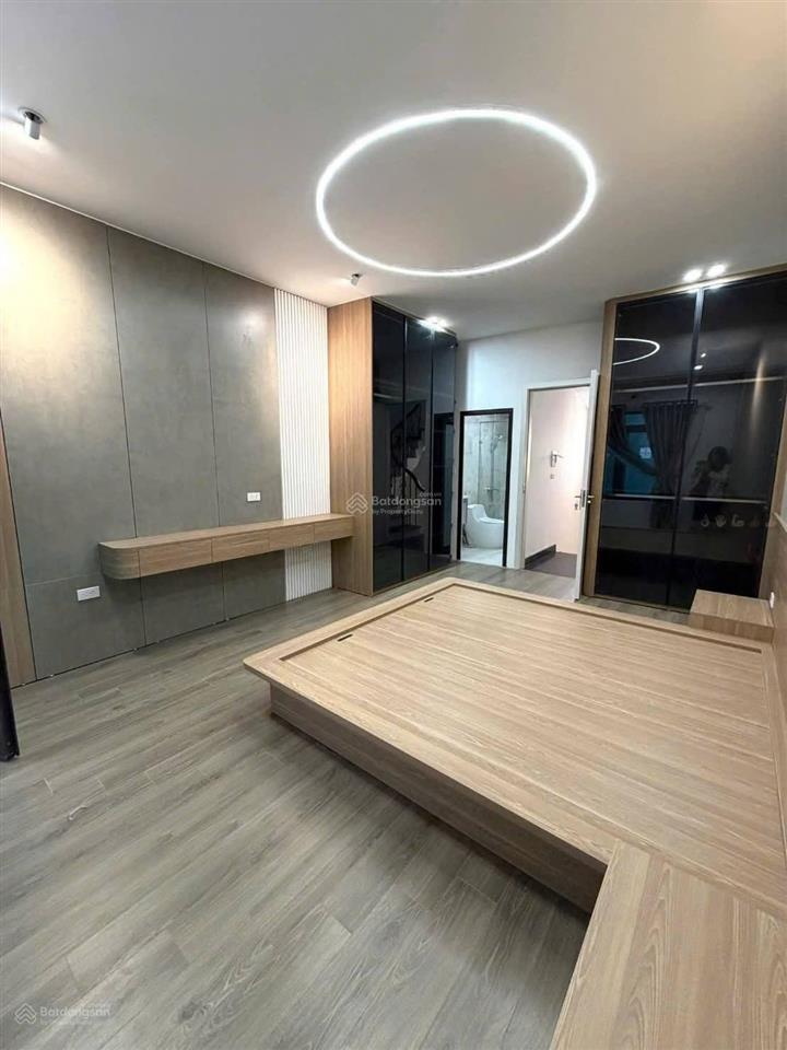 Bán nhà plô ngõ 37 nguyễn thị định nguyễn ngọc vũ trung hòa cầu giấy dt 45 m2 x 6 t giá 18 tỷ