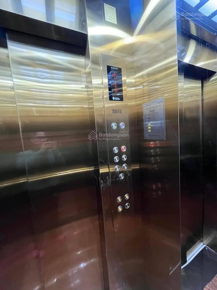 Bán nhà plô vip 59 láng hạ đống đa giá 36 tỷ diện tích 62m² x 7 tầng thang máy vp công ty