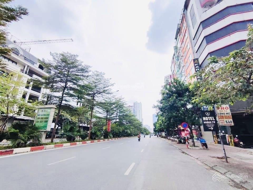 Bán căn biệt thự villa siêu đẹp khu thành phố giao lưu, với diện tích gần 250 m2, giá 450 tr/m2